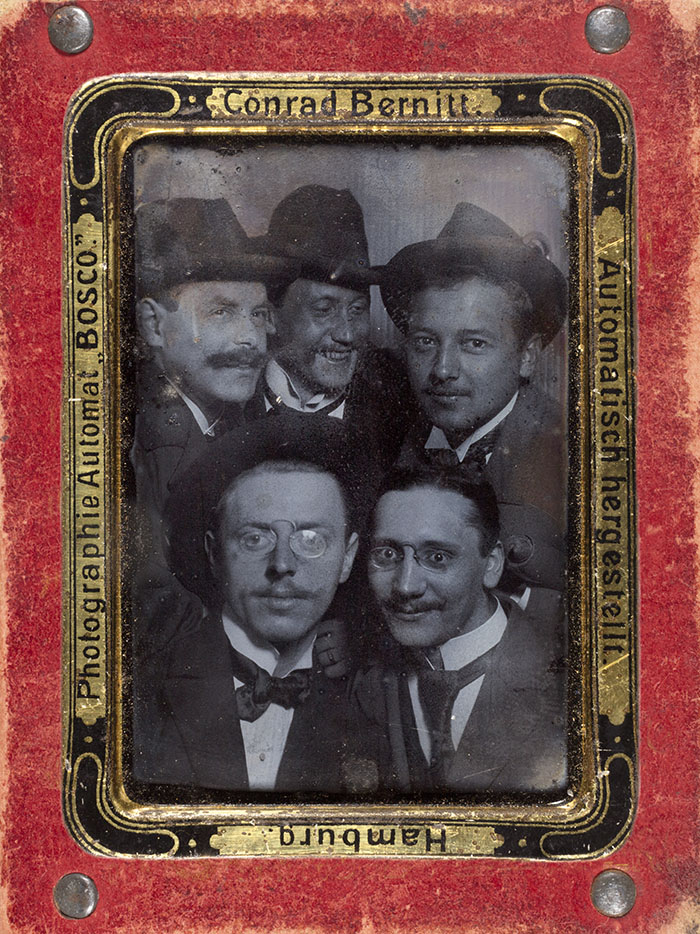 bosco
              titel