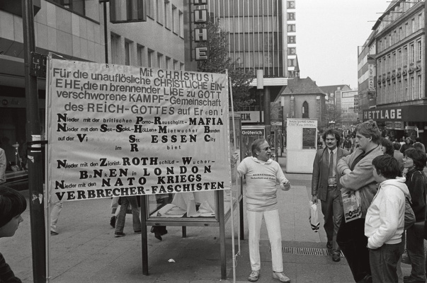 0019-1982-essen-innenstadt