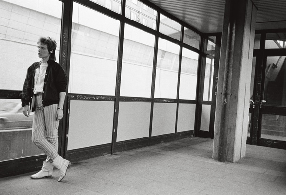 0143-1982-essen-frohnhausen