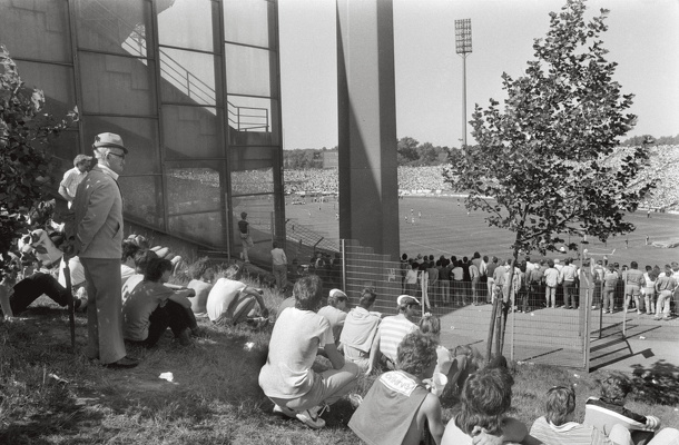 0219-1985-gelsenkirchen-parkstadion