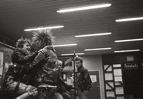 0372--1985-essen-holsterhausen