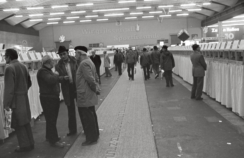 0402-1983-essen-messe.jpg