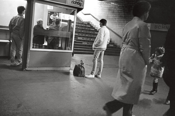 0632-1985-duisburg-Hbf