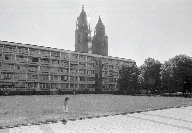 maddeburg-1987-0005.jpg
