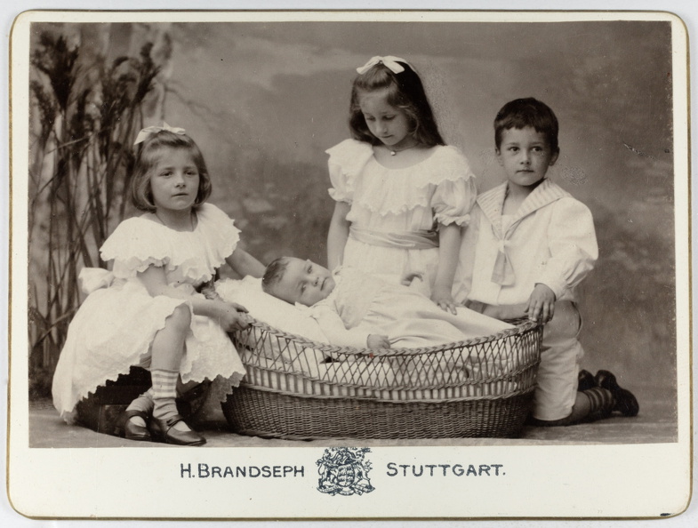 Kinderporträt aus dem Atelier Brandseph