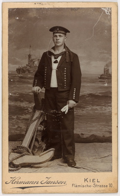 A-Historicbits102883