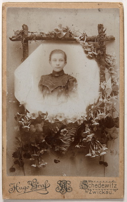 A-Historicbits102907