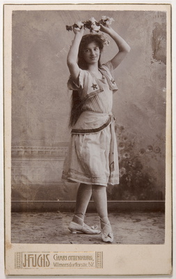 A-Historicbits102913