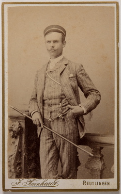 A-Historicbits102917