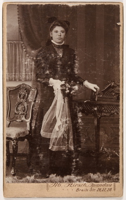 A-Historicbits102935