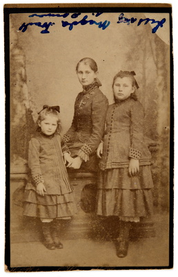 A-Historicbits102941