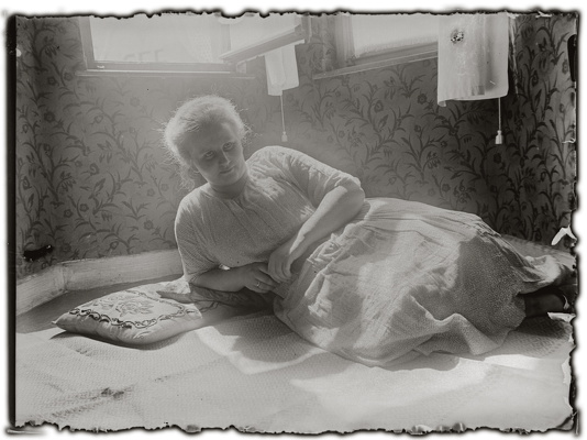 Familienbilder eines unbekannten Fotografen ca. 1910-1930er