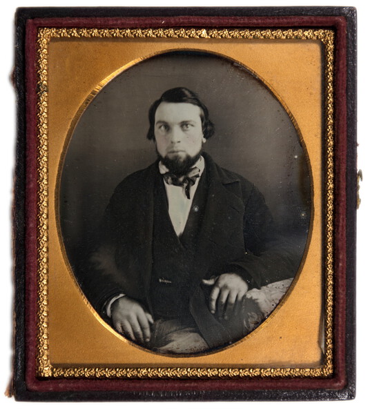 Daguerreotypie eines Mannes im Etui, aufgenommen um 1850