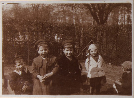 Historicbits-104259-a