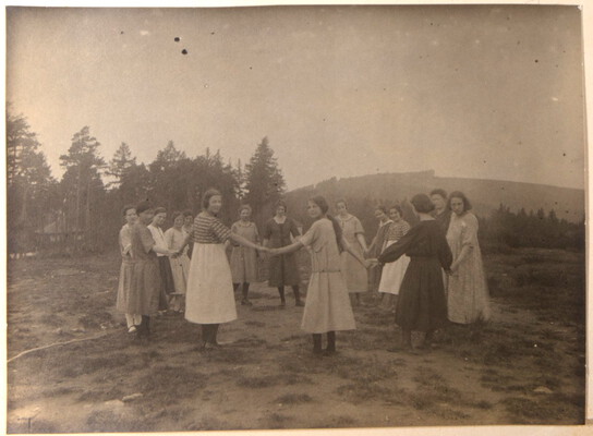 Historicbits-104261-b